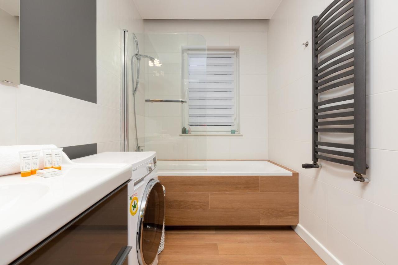 Active City Apartments Warsaw By Noclegi Renters Екстериор снимка