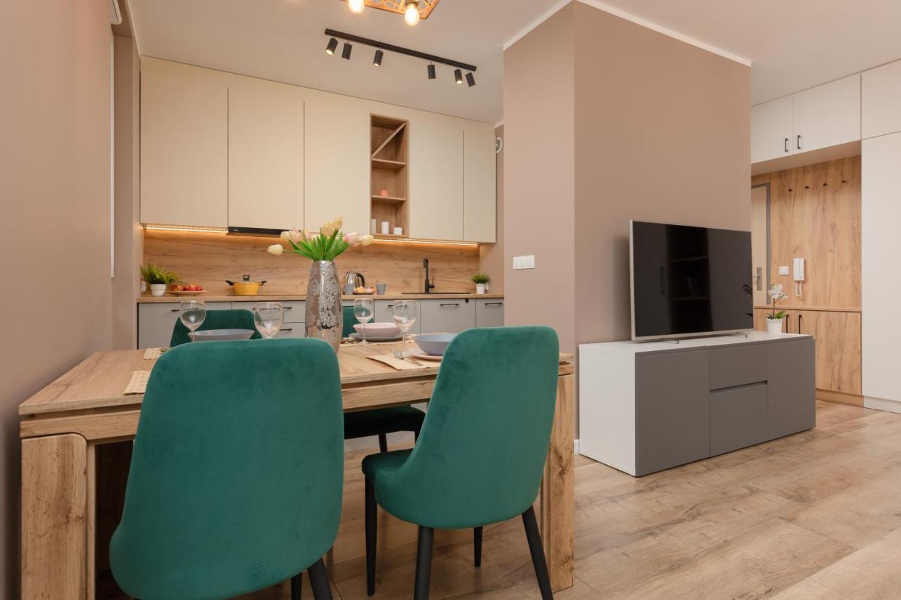 Active City Apartments Warsaw By Noclegi Renters Екстериор снимка